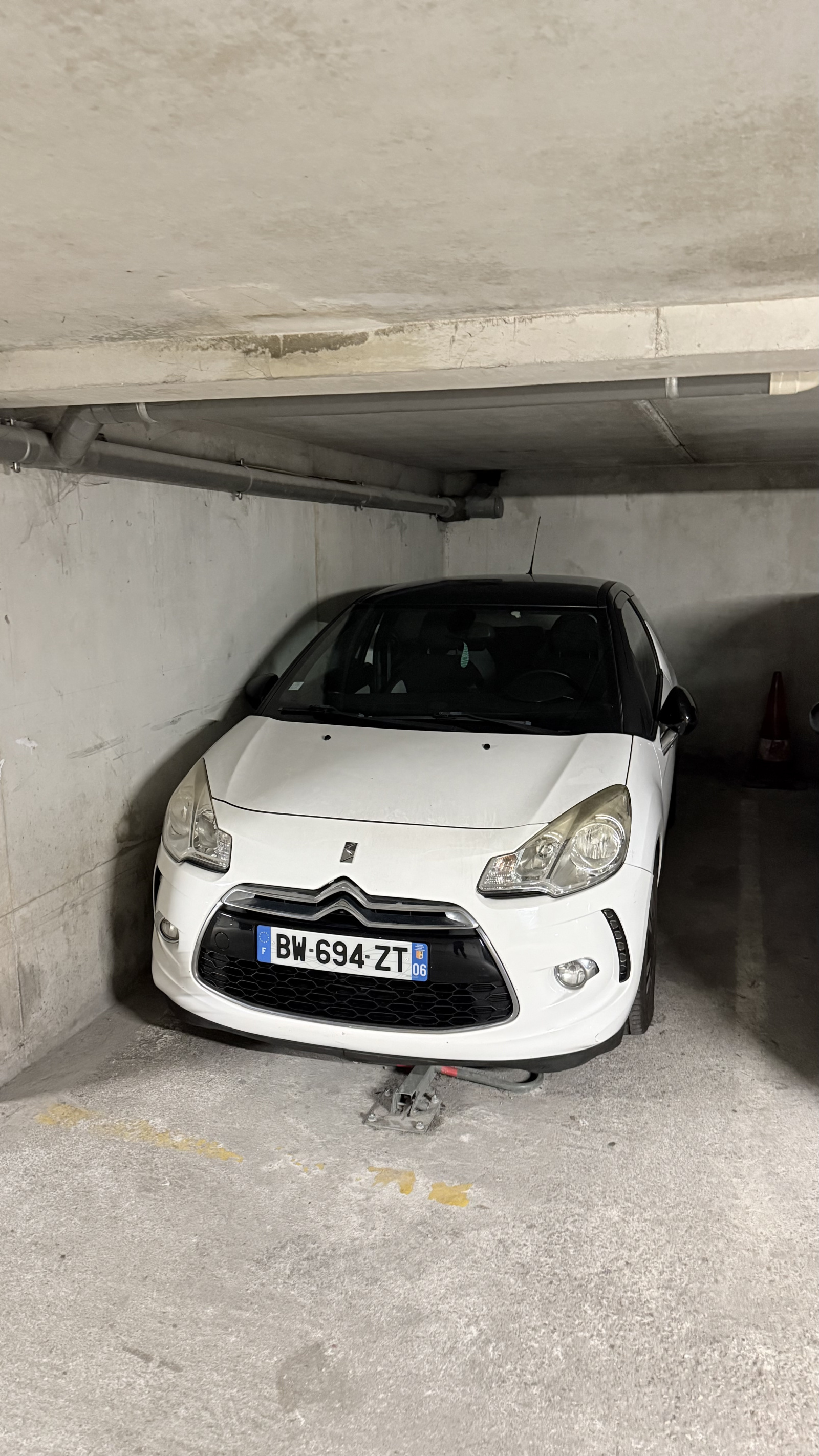 Image_, Parking, Nice, ref :GA-AV-OD-1046